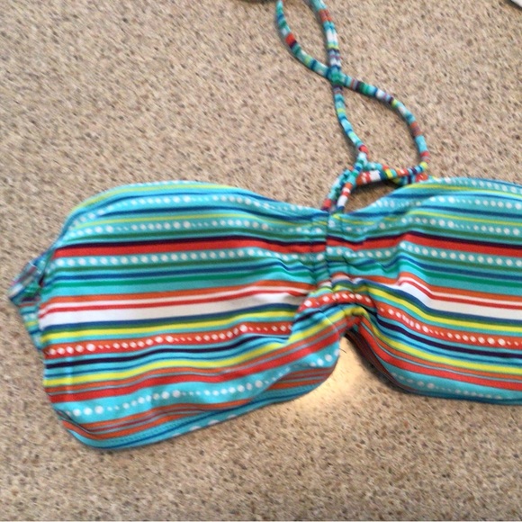 Bikini - Picture 4 of 8